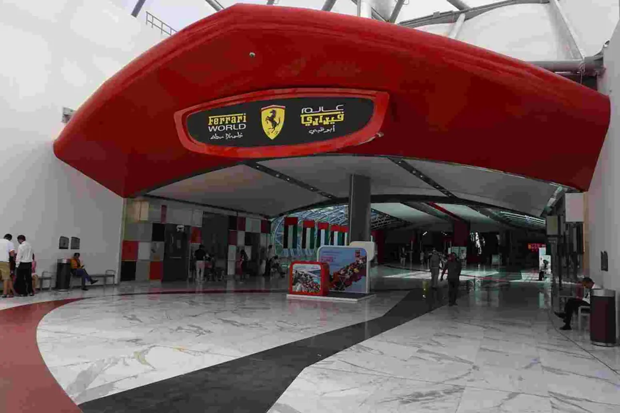 Dubai 14 — 5N Dubai