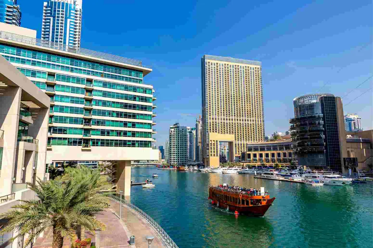 Dubai 23 — 5N Dubai