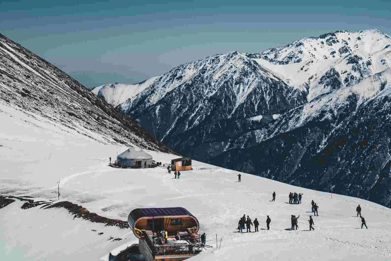 Kazakhstan 3 — 6N Almaty