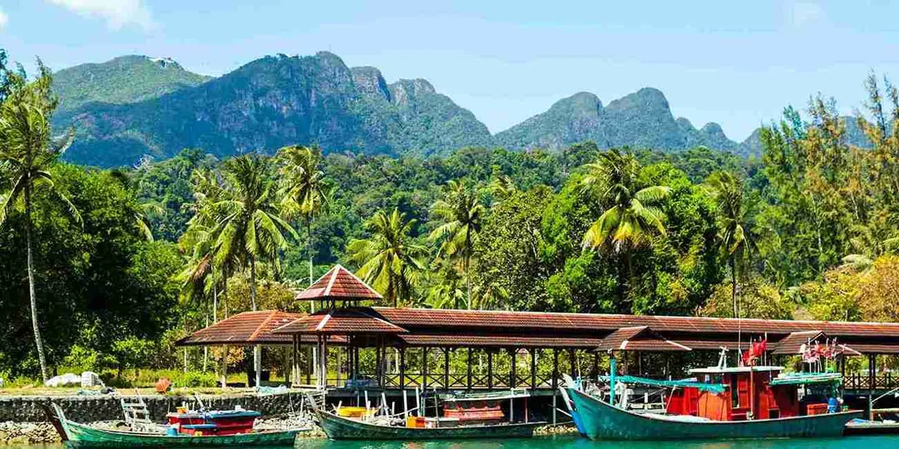 Malaysia 13 — 6N Malaysia