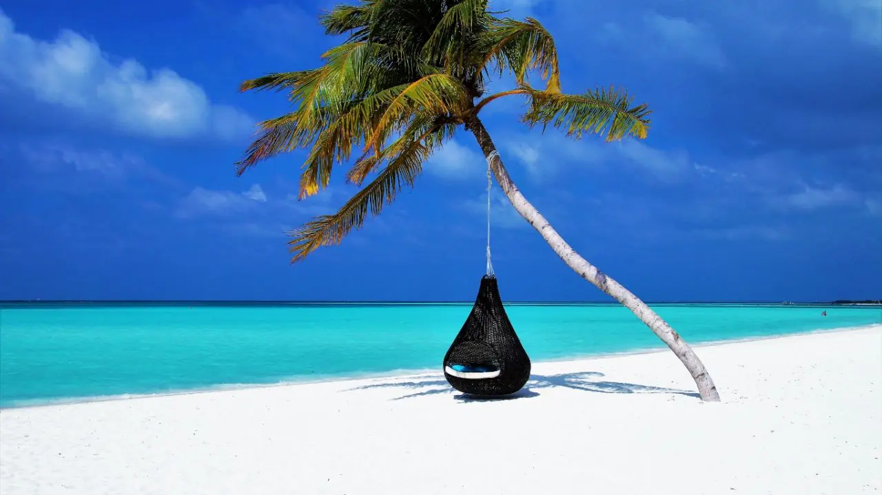 Maldives 7 — 2N Beach Villa + 2N Water Villa