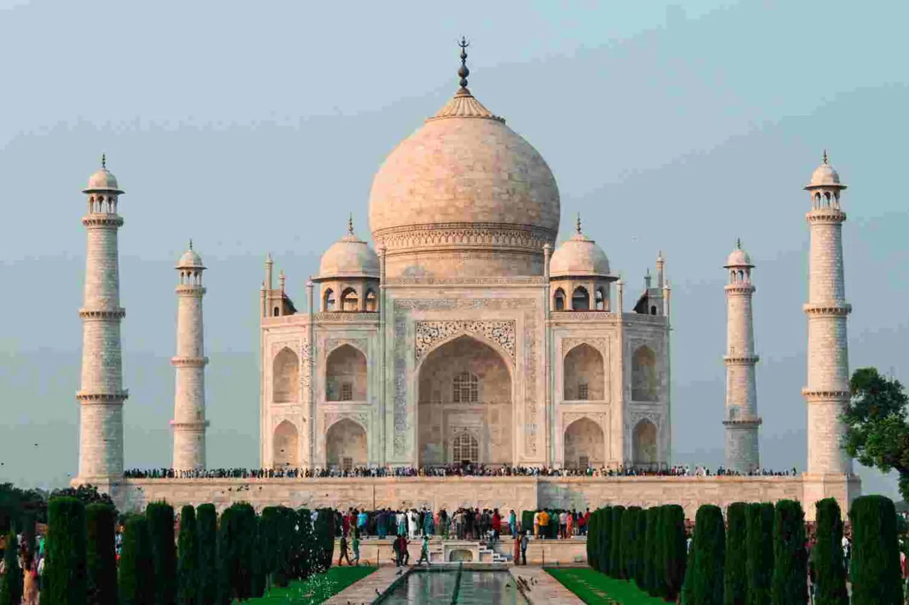 Rajasthan 15 — 1N Agra + 1N Ranthambore + 1N Pushkar + 2N Udaipur + 1N Jodhpur + 2N Jaipur