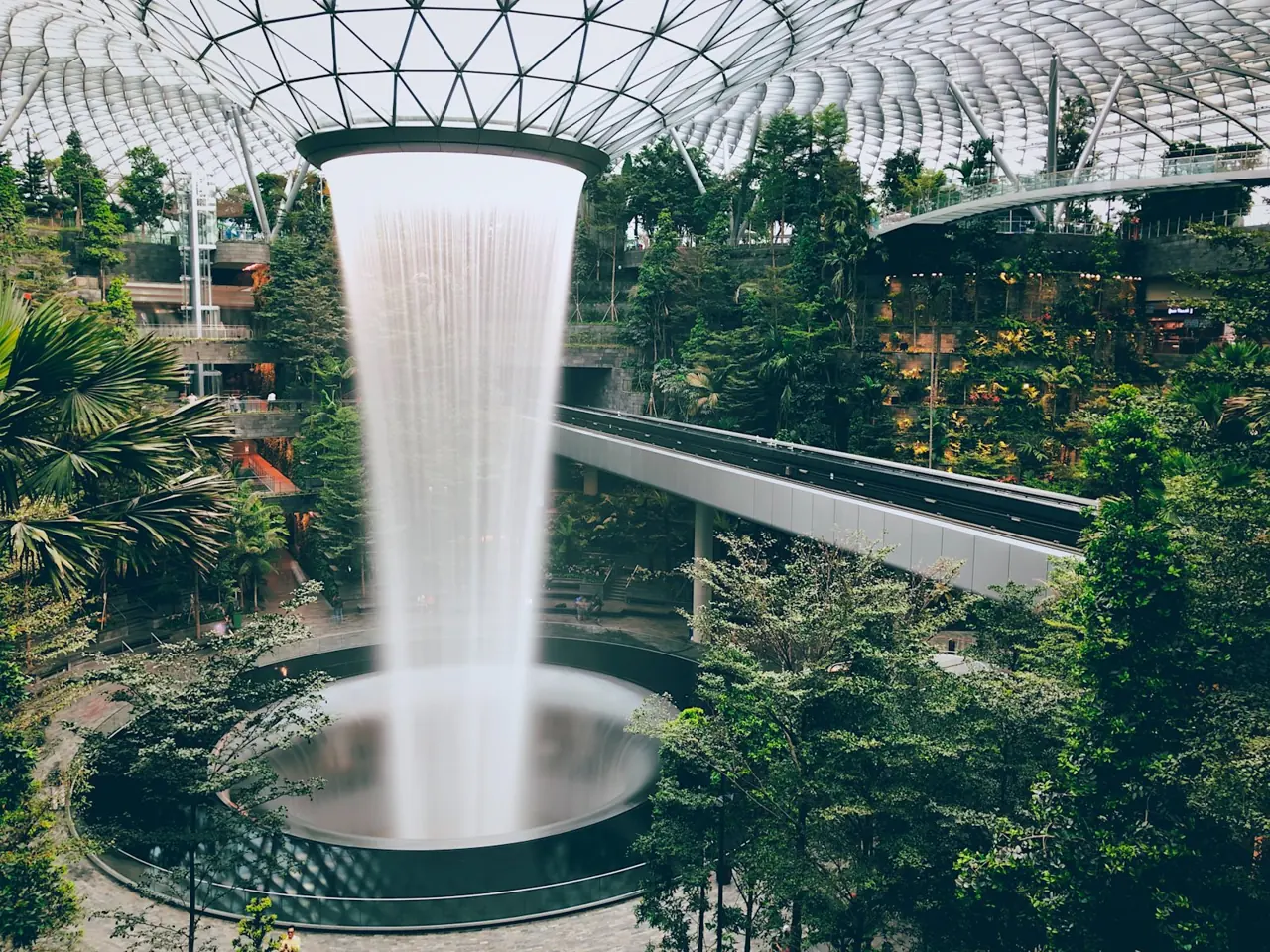 Singapore 7 — 4N Singapore