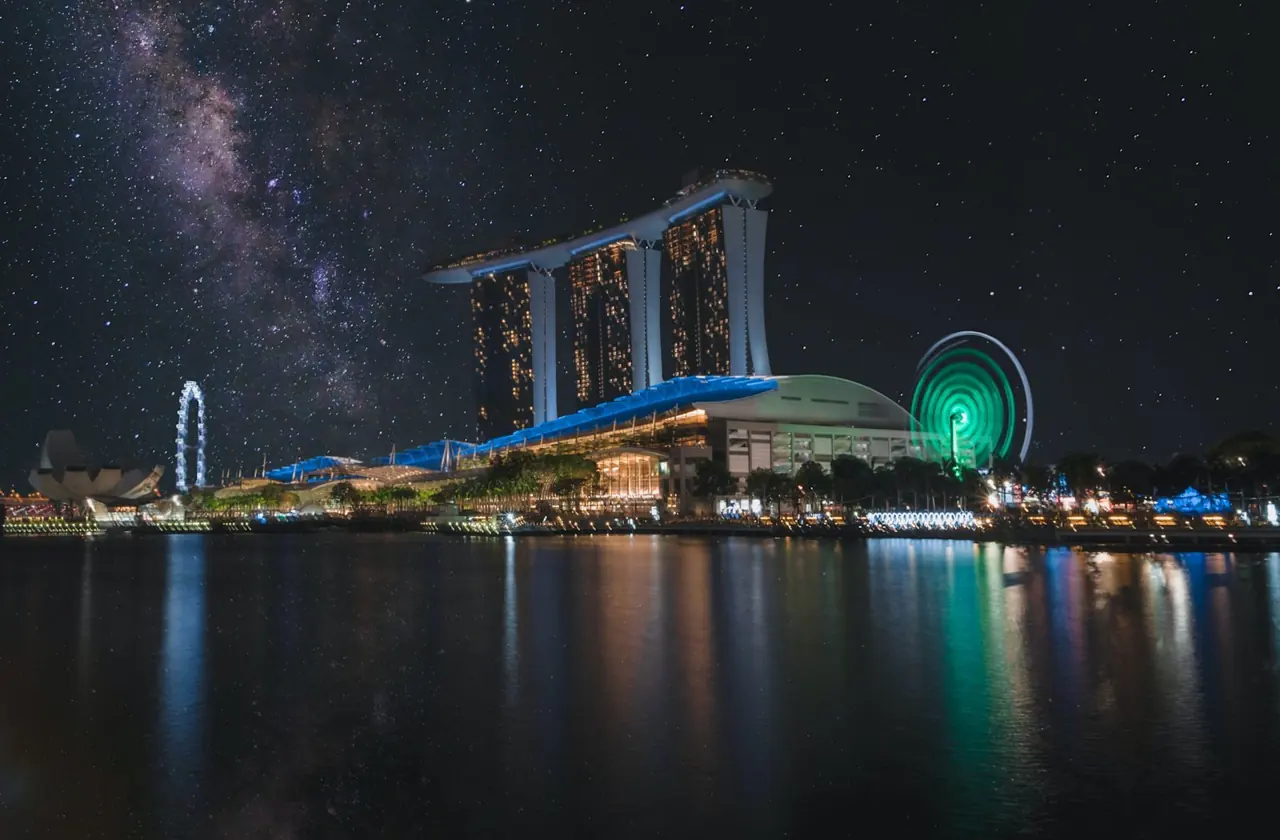 Singapore 6 — 5N Singapore