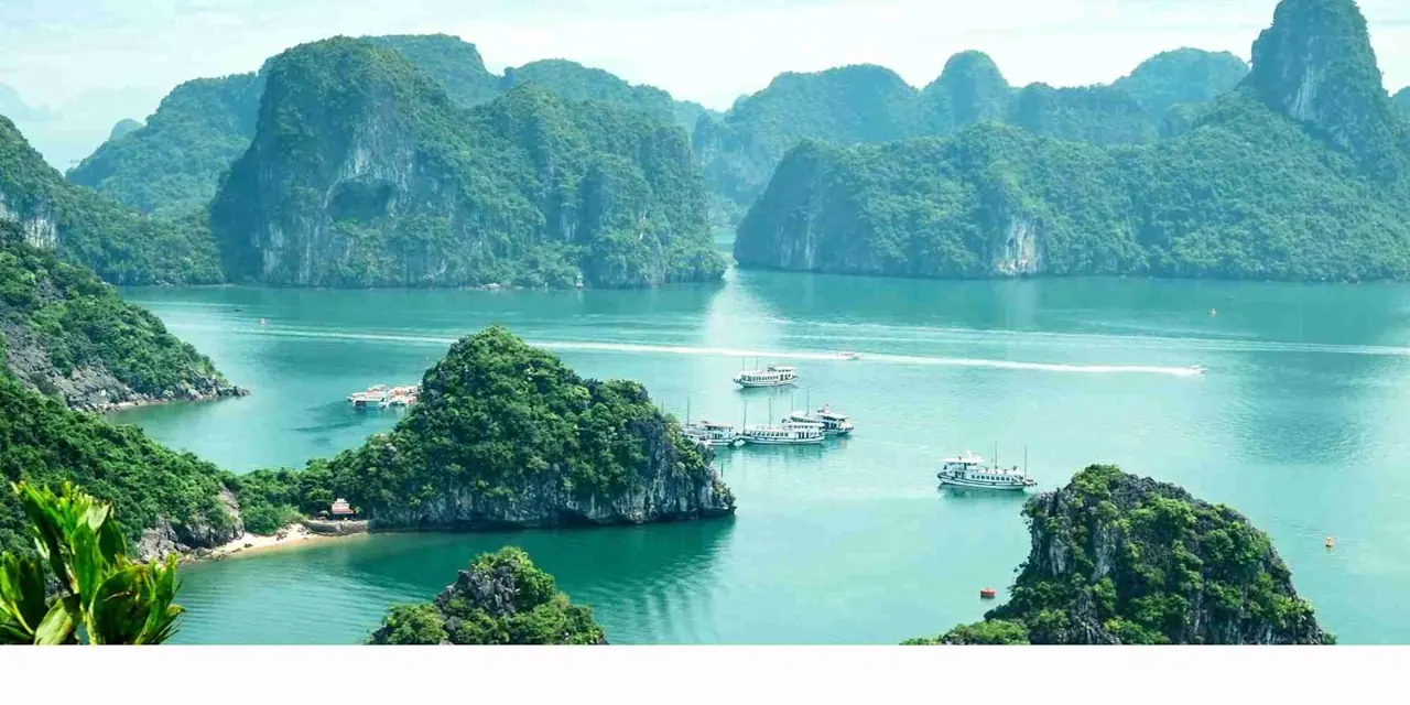 Vietnam 26 — 3N Hanoi + 2N Phu Quoc